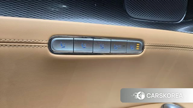 Genesis G90 (RS4) id 4696718 из Кореи 19