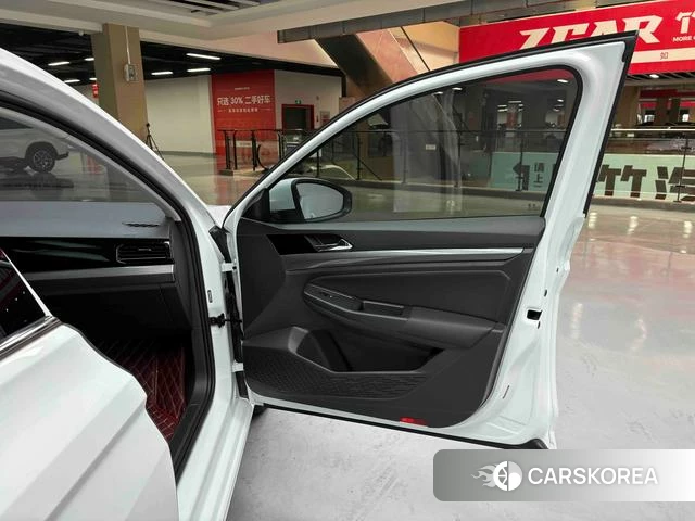 Volkswagen Bora id 4374680 из Китая 19