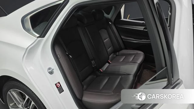 Hyundai Grandeur IG id 4384668 из Кореи 19