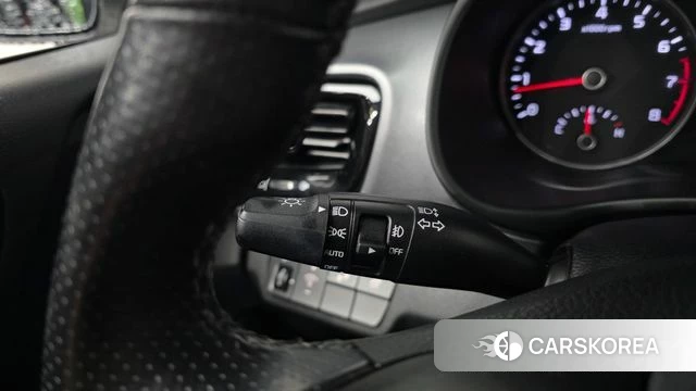 Kia Stonic id 4351244 из Кореи 19