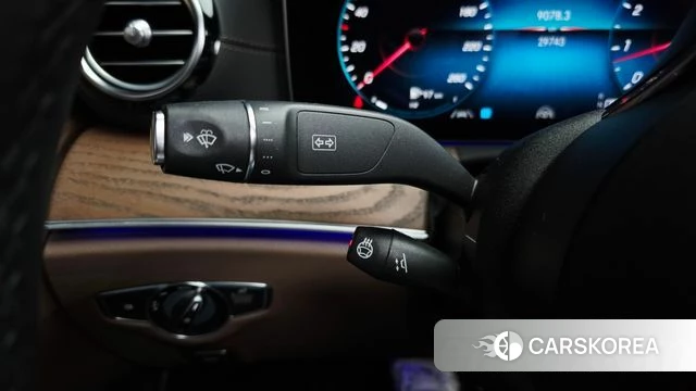 Mercedes-Benz E-Class W213 id 4360779 из Кореи 19