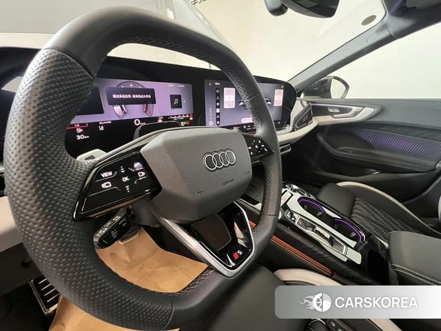Audi A5L id 4272596 из Китая 19