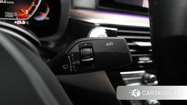 BMW 5 Series (G30) id 4416395 из Кореи 19