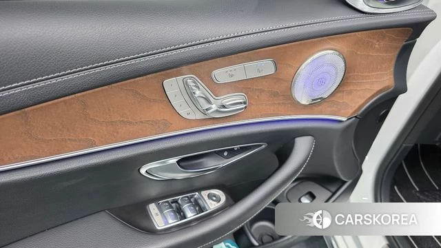 Mercedes-Benz E-Class W213 id 4780040 из Кореи 19