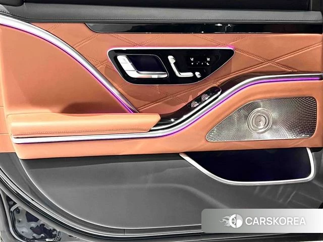 Mercedes-Benz Maybach S-class id 4277886 из Китая 19