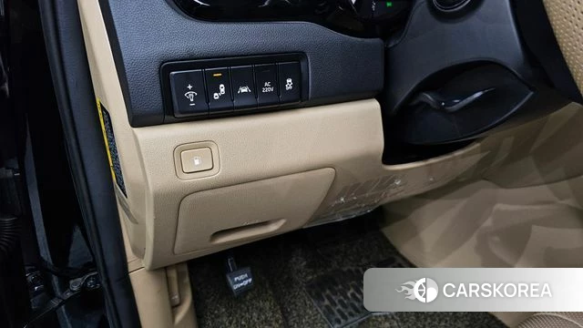 Kia All New Carnival id 4638345 из Кореи 19