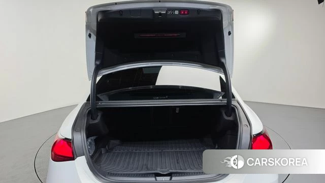 Mercedes-Benz E-Class W214 id 4719846 из Кореи 19