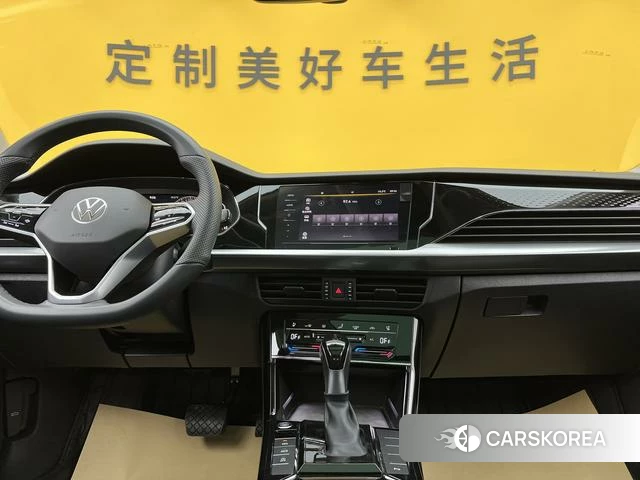 Volkswagen Passat id 4257710 из Китая 19