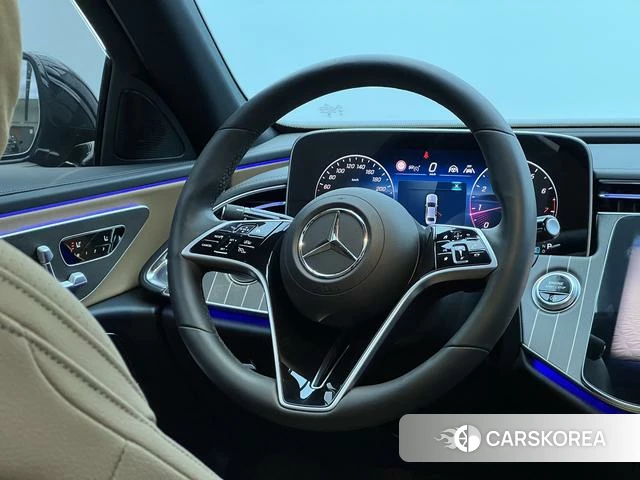 Mercedes-Benz E-class id 4207396 из Китая 19