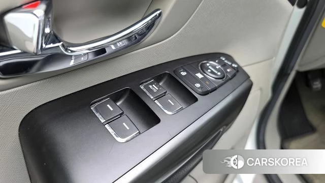Kia The New Carnival id 4536654 из Кореи 19