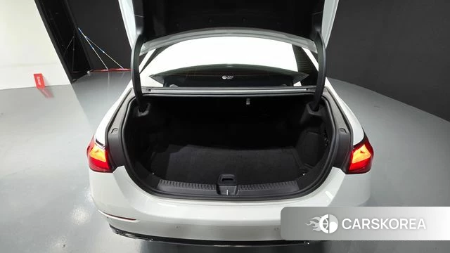 Mercedes-Benz E-Class W214 id 4847550 из Кореи 19