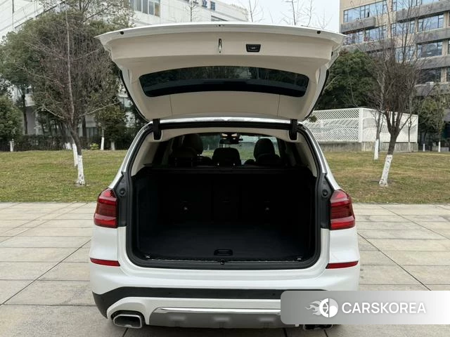 BMW X3 id 3857925 из Китая 19