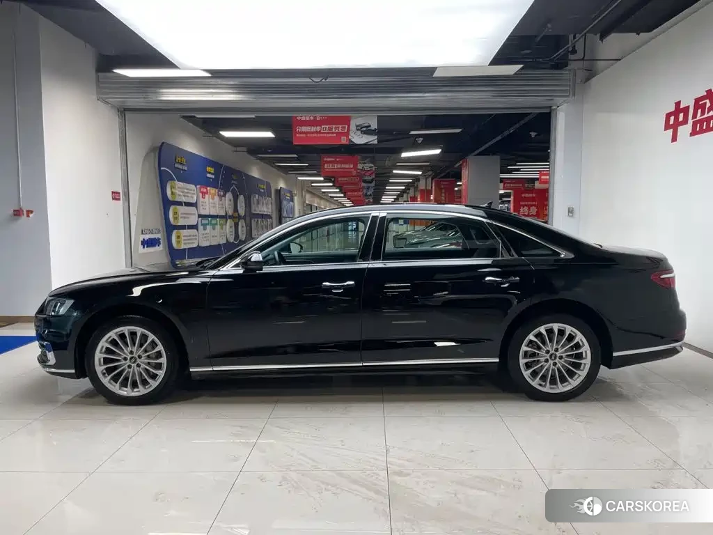 Audi A8 id 4644683 из Китая 19
