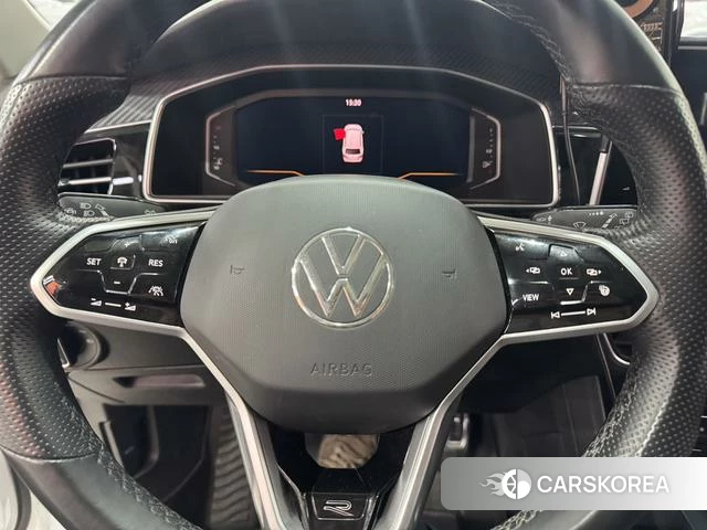 Volkswagen Tiguan L id 4272744 из Китая 19