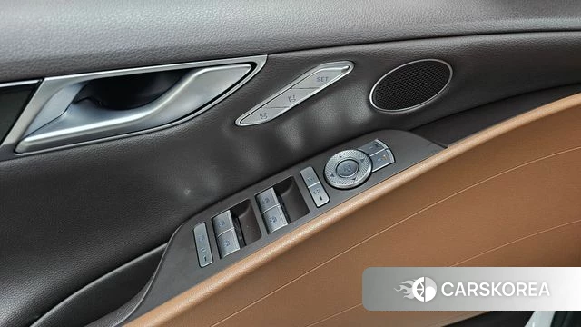 Genesis G80 (RG3) id 4202850 из Кореи 19