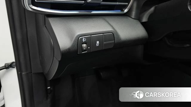 Hyundai The New Avante (CN7) id 4622838 из Кореи 19