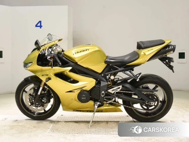 Triumph DAYTONA 675SE id 3946627 из Японии 19