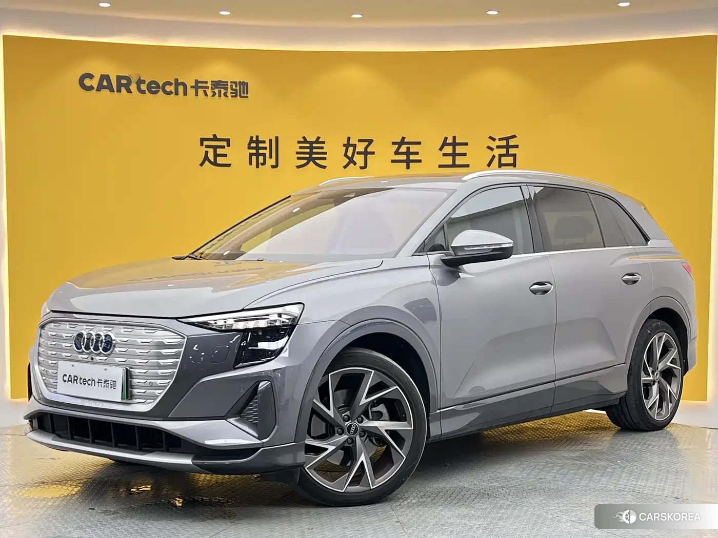 Audi Q5L id 4600932 из Китая 19