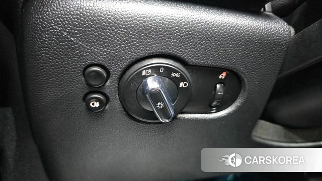 Mini Cooper Convertible id 4342845 из Кореи 19