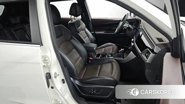 Ssangyong Beautiful Korando id 4758779 из Кореи 19