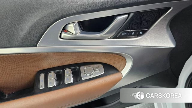 Genesis G70 id 4424677 из Кореи 19
