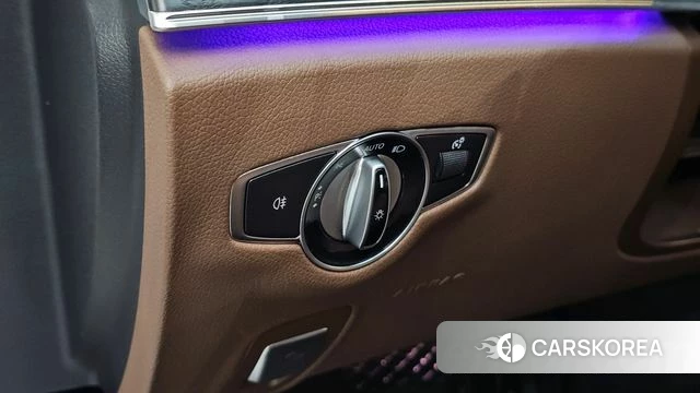 Mercedes-Benz E-Class W213 id 4880669 из Кореи 19