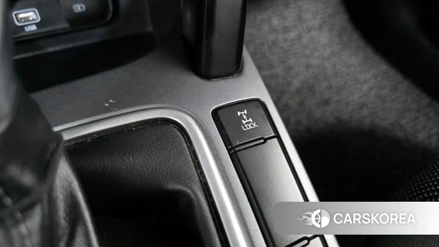 Kia Seltos id 4187149 из Кореи 19