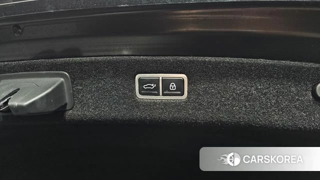 Genesis G90 (RS4) id 4309254 из Кореи 19