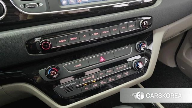 Kia The New Carnival id 4397248 из Кореи 19