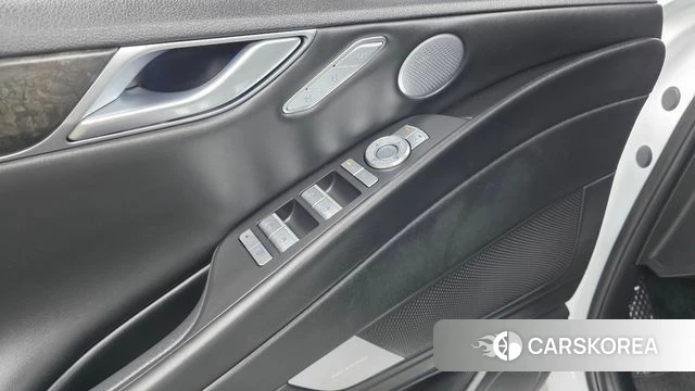 Genesis Electrified G80 (RG3) id 4862706 из Кореи 19