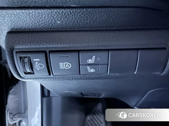 Toyota Corolla id 4263132 из Китая 19