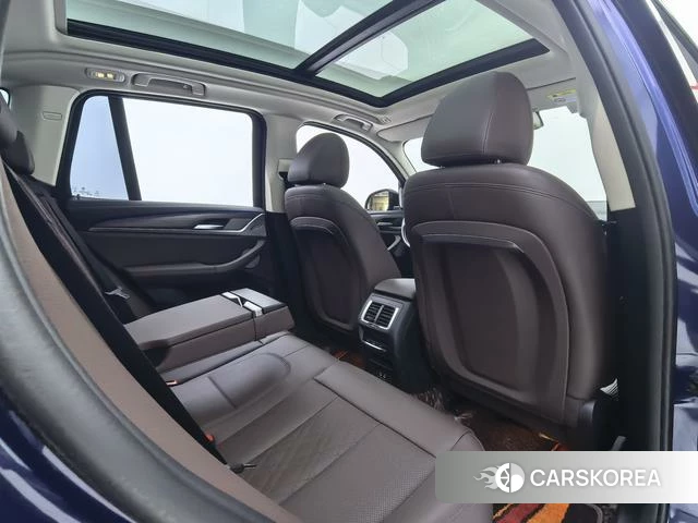 BMW X3 id 4276044 из Китая 19