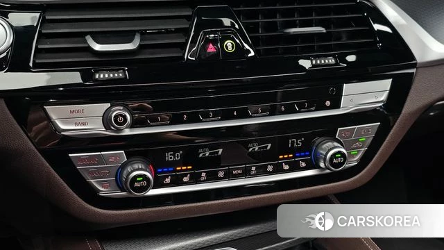 BMW 5 Series (G30) id 4774488 из Кореи 19