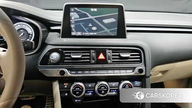 Genesis G70 id 4403216 из Кореи 19