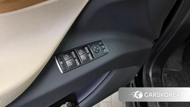 Tesla Model X id 4458664 из Кореи 19