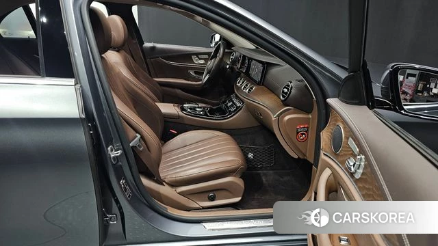 Mercedes-Benz E-Class W213 id 4625974 из Кореи 19