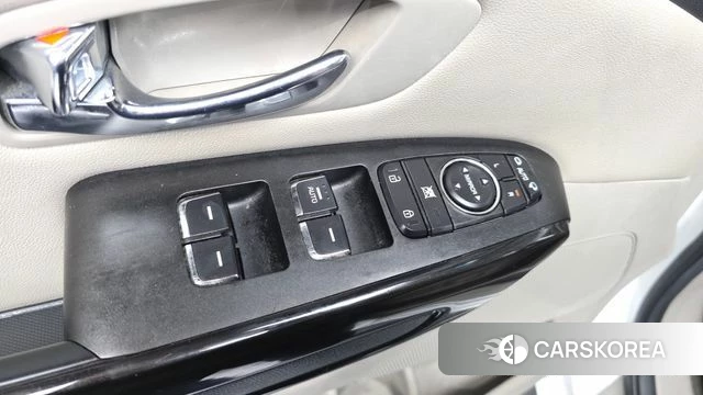 Kia The New Carnival id 4435650 из Кореи 19
