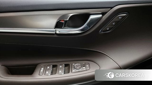 Hyundai The New Grandeur IG Hybrid id 4395893 из Кореи 19