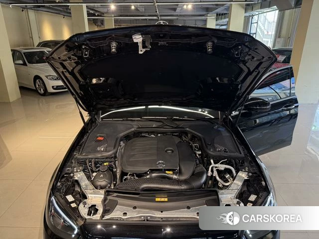 Mercedes-Benz E-class id 4259212 из Китая 19