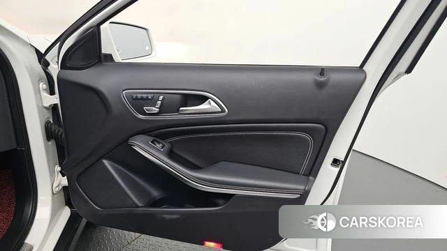 Mercedes-Benz GLA-Class X156 id 4496458 из Кореи 19