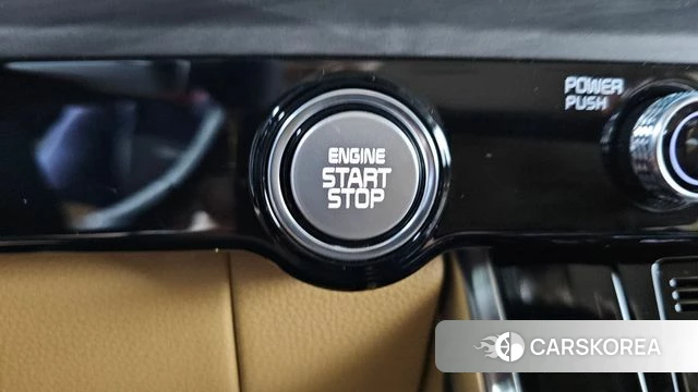 Kia Carnival 4th generation id 4731045 из Кореи 19