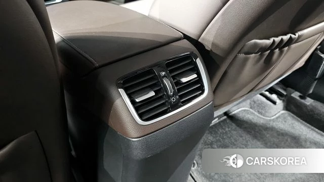Hyundai Grandeur IG id 4430266 из Кореи 19