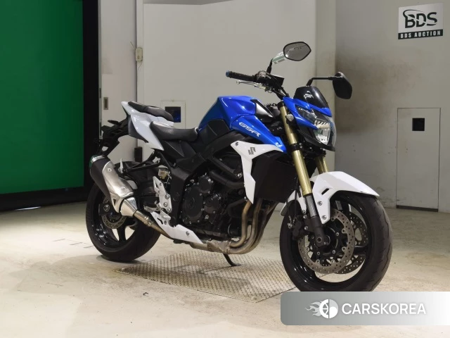 Suzuki GSR750 ABS id 4206193 из Японии 19