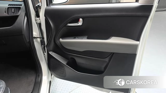 Kia The New Kia Ray id 4687154 из Кореи 19