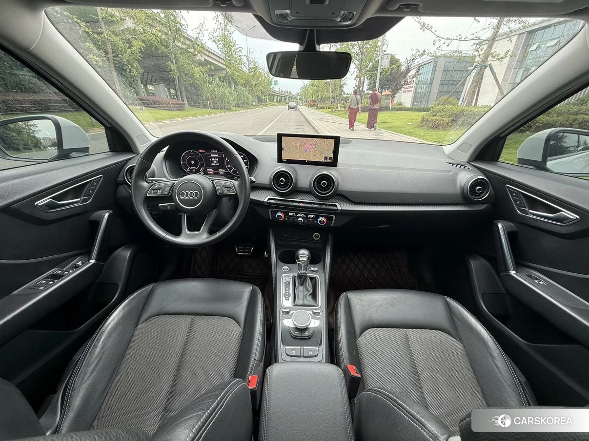 Audi Q2L e-tron id 4440613 из Китая 19