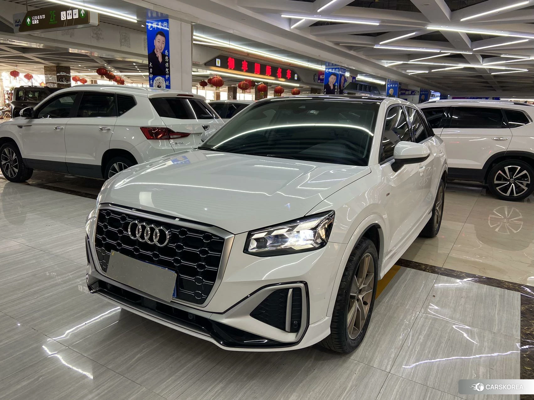 Audi Q2L id 4514743 из Китая 19
