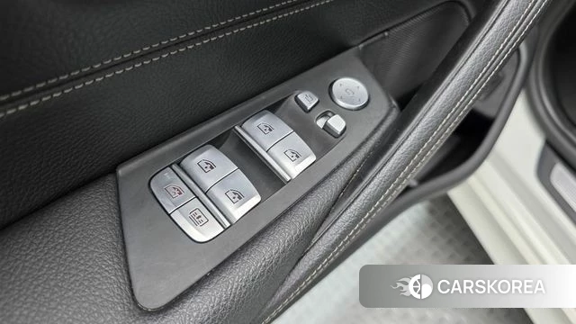 BMW 5 Series (G30) id 4580078 из Кореи 19
