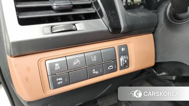 Ssangyong Rexton Sports Cannes id 4350974 из Кореи 19