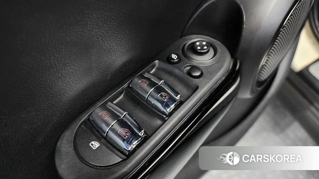Mini Cooper id 4750291 из Кореи 19