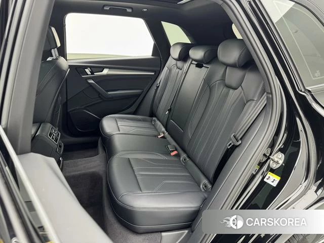 Audi Q5L id 4257822 из Китая 19